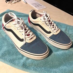 Vans Ward “Color Block” Red White and Blue Canvas Sneakers Mens Size 8.5